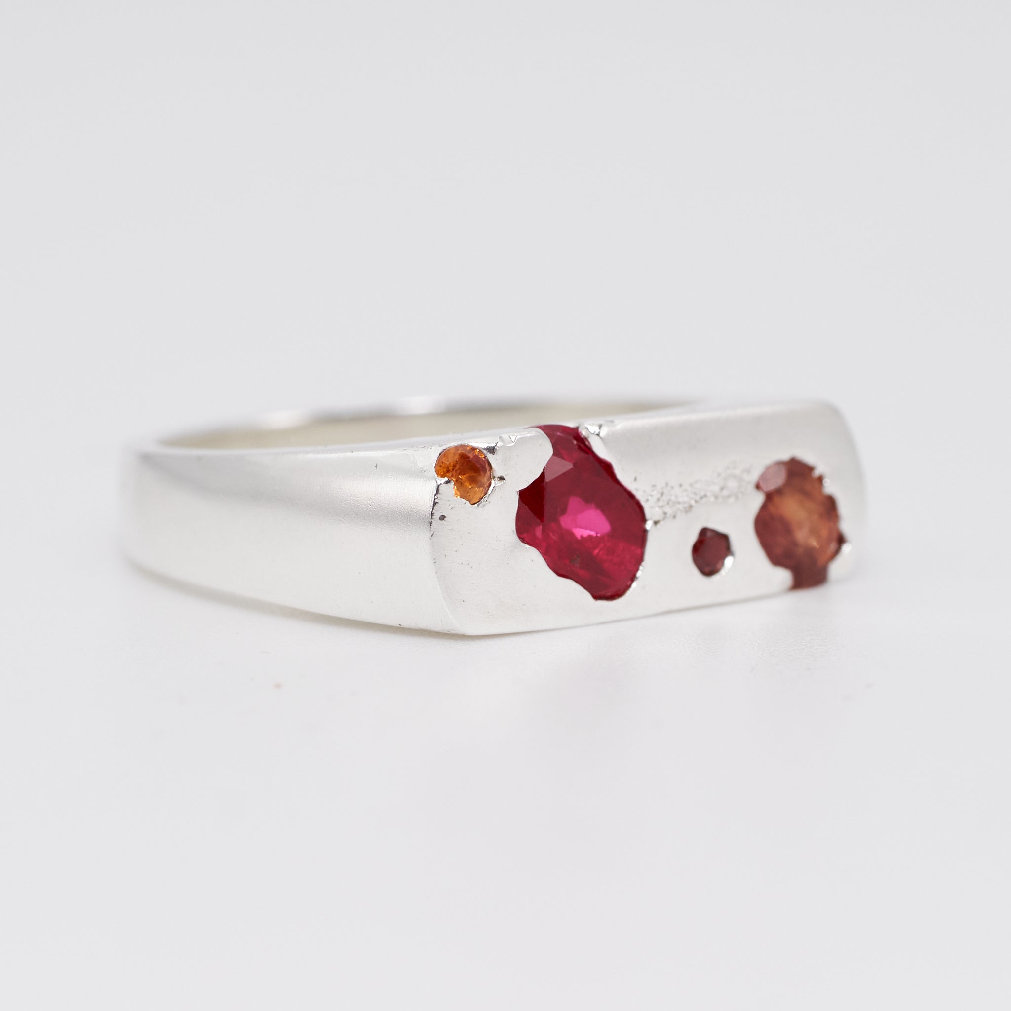 The Kepler – Sterling Silver with Sapphires and Ruby – EUR 54 | US 6¾