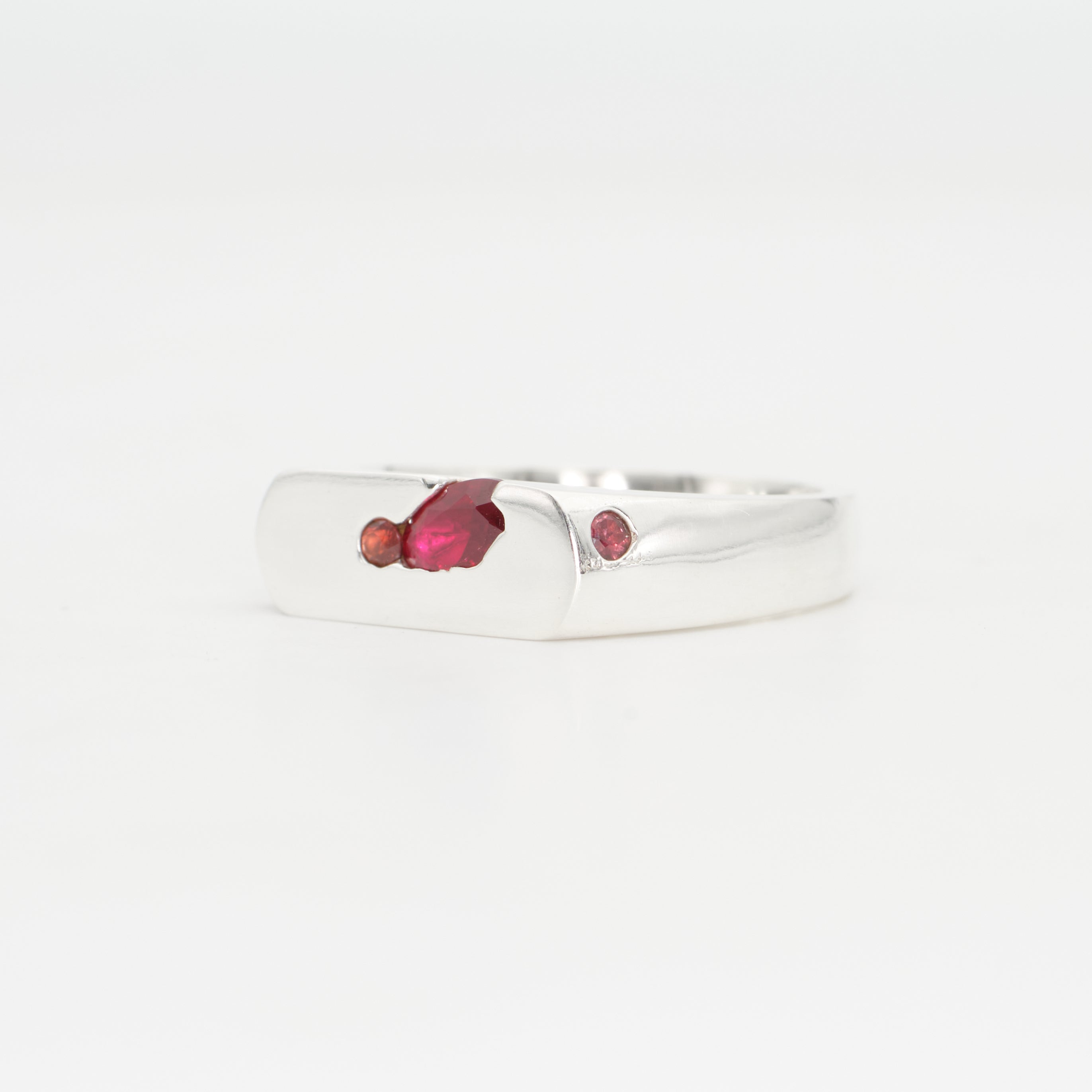 The Kepler – Sterling Silver with Rubies and Sapphires – EUR 56 | US 7½