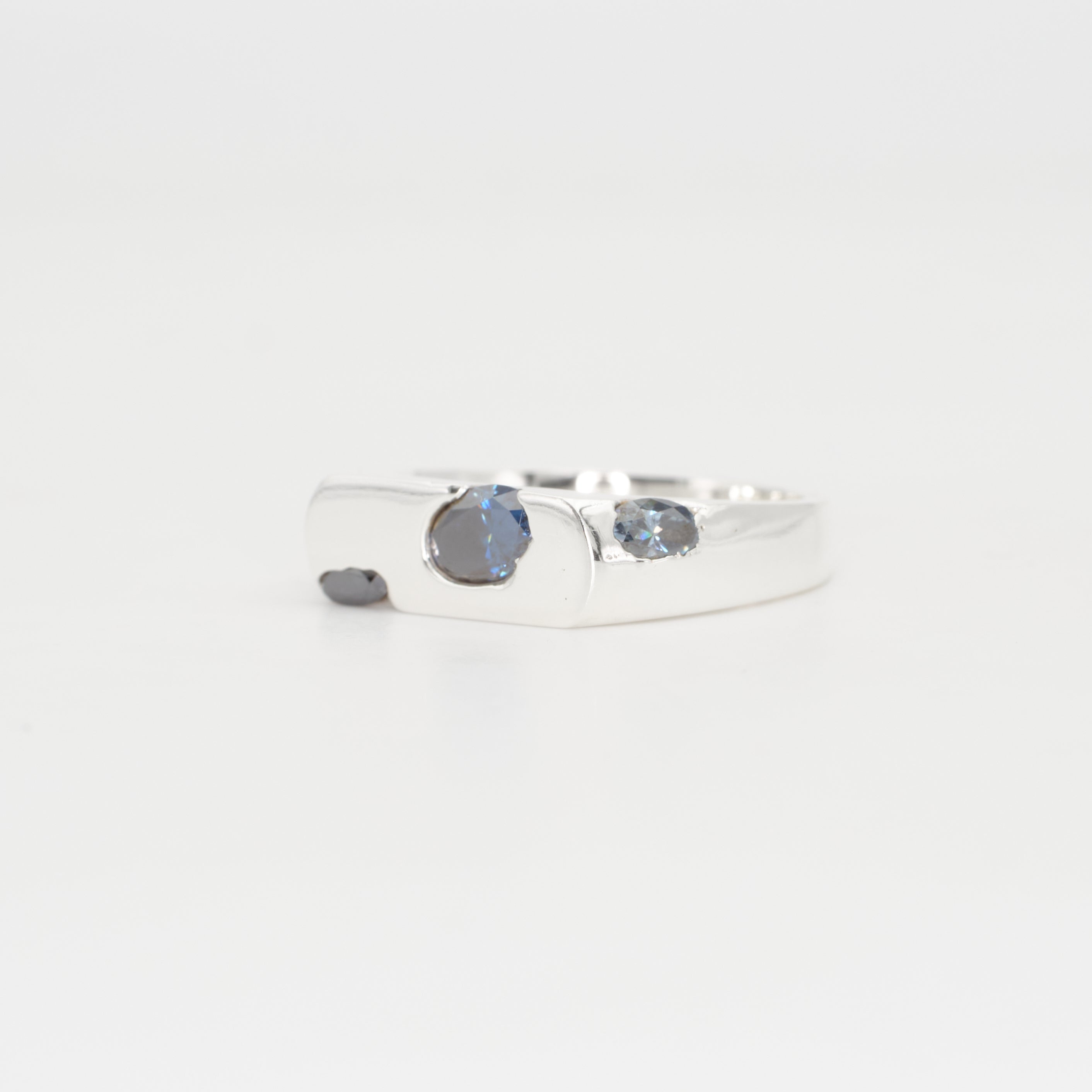 The Kepler – Sterling Silver with Moissanites – EUR 55 | US 7