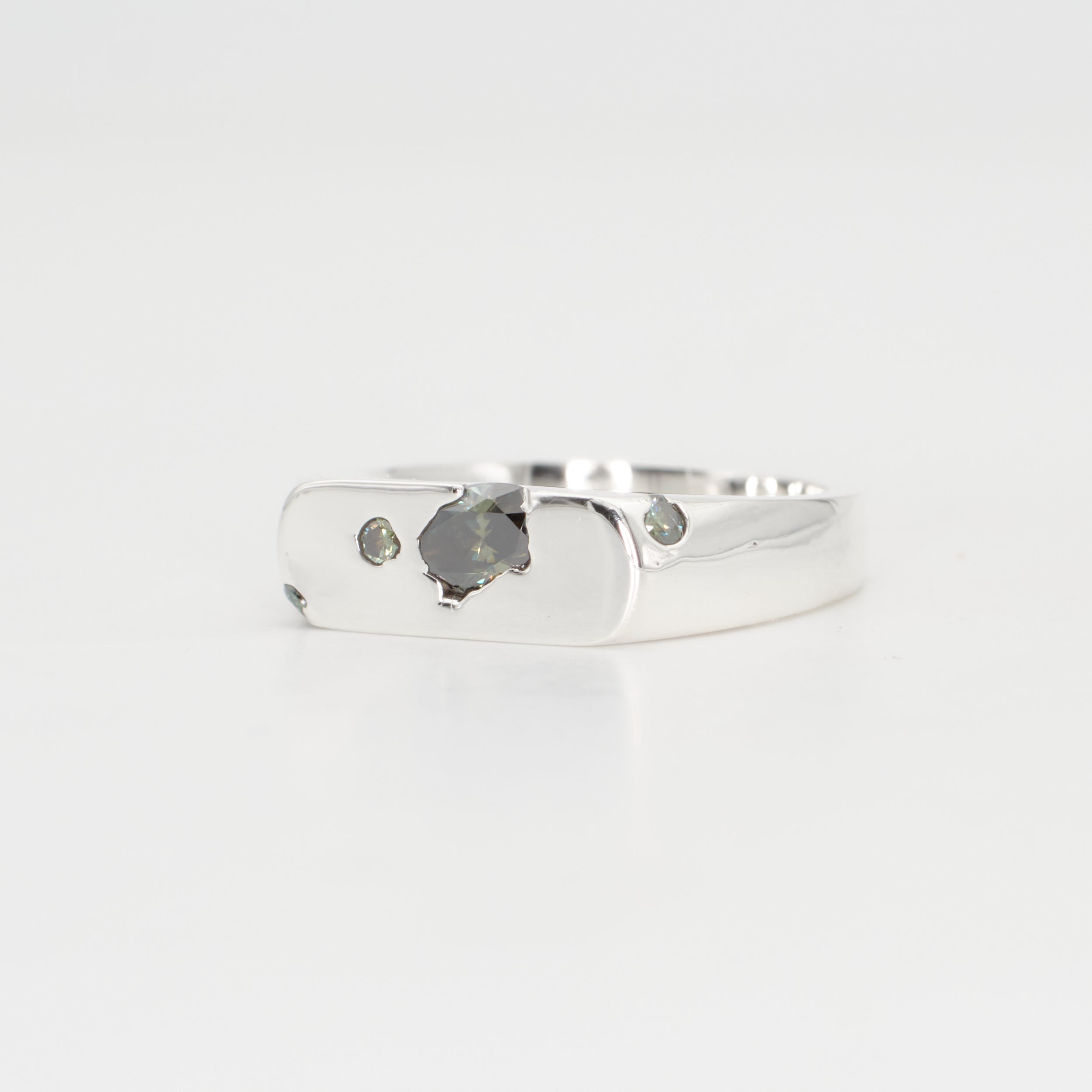 The Kepler – Sterling Silver with Moissanites – EUR 52 | US 6