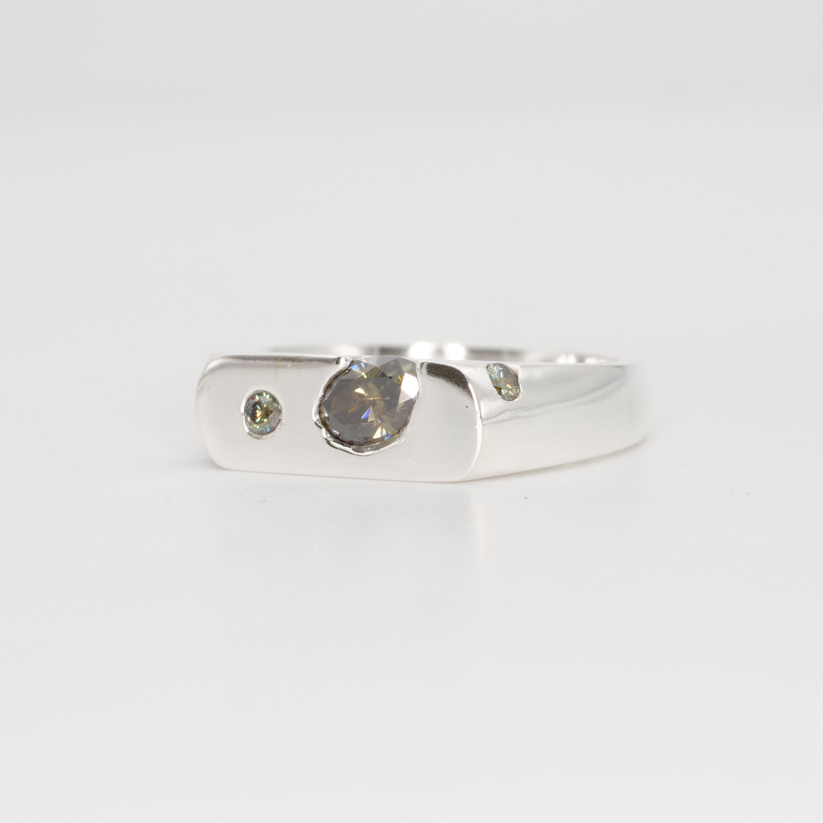 The Kepler – Sterling Silver with Moissanites – EUR 55 | US 7