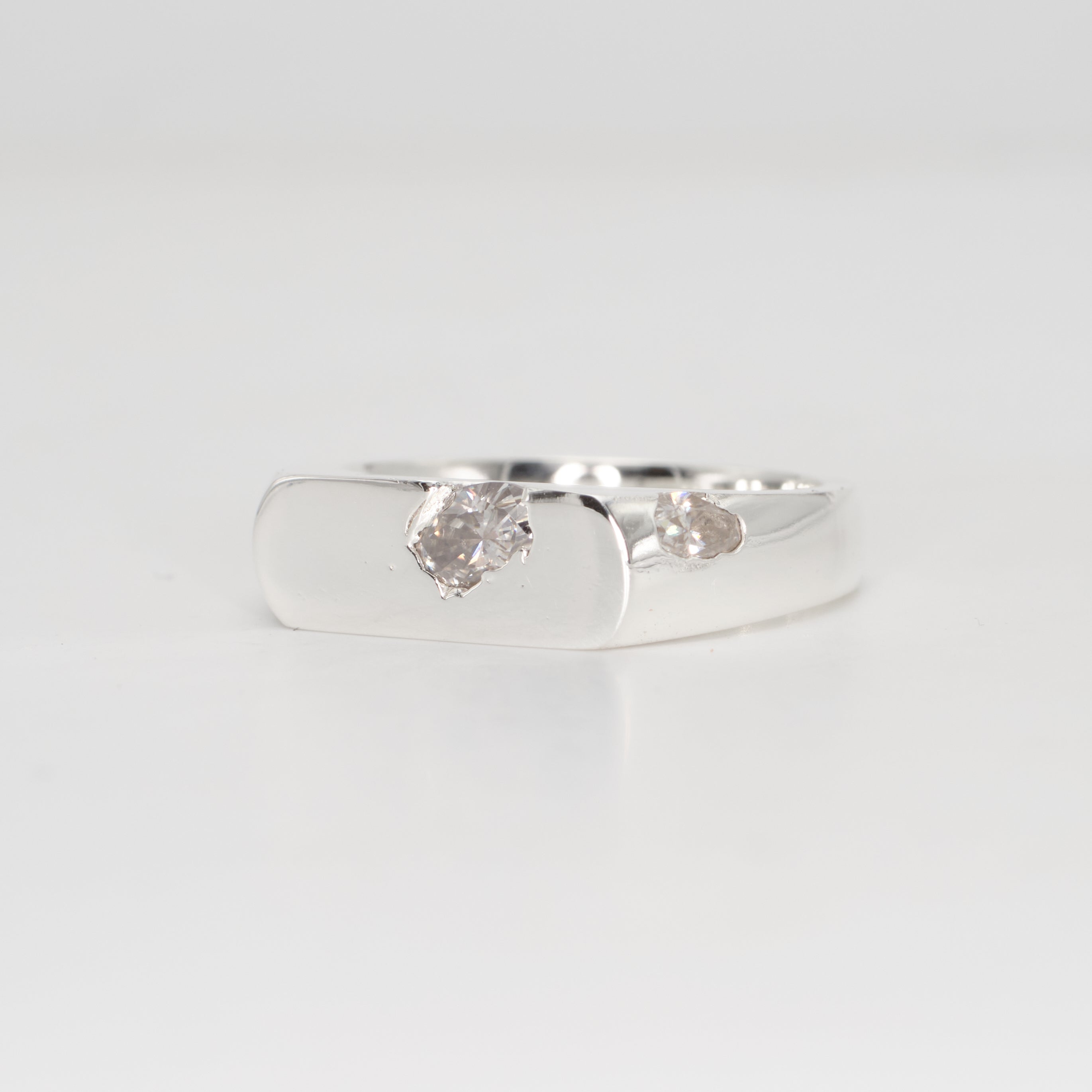 The Kepler – Sterling Silver with Moissanites – EUR 59 | US 8½