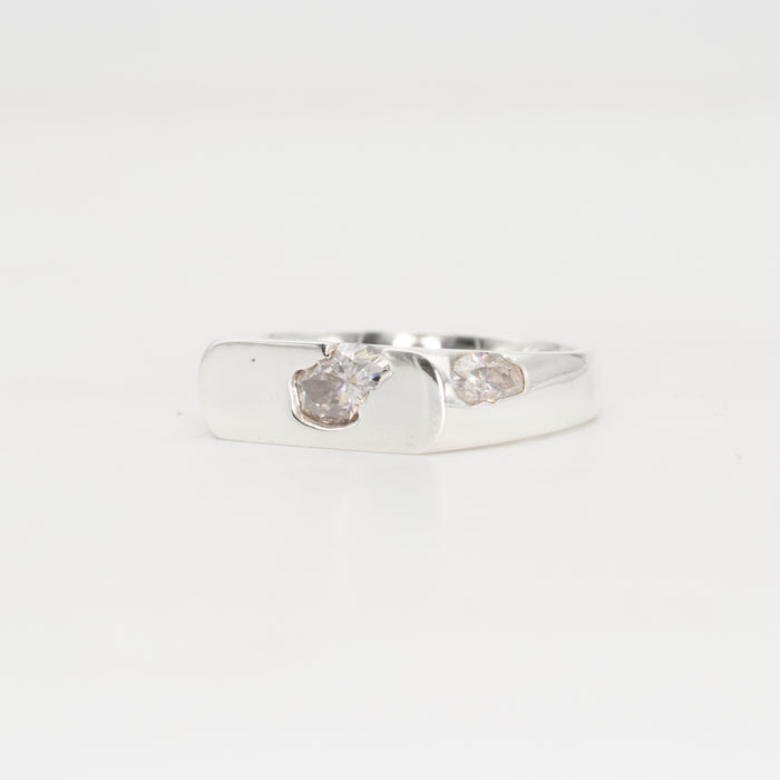 The Kepler – Sterling Silver with Moissanites – EUR 54 | US 6½