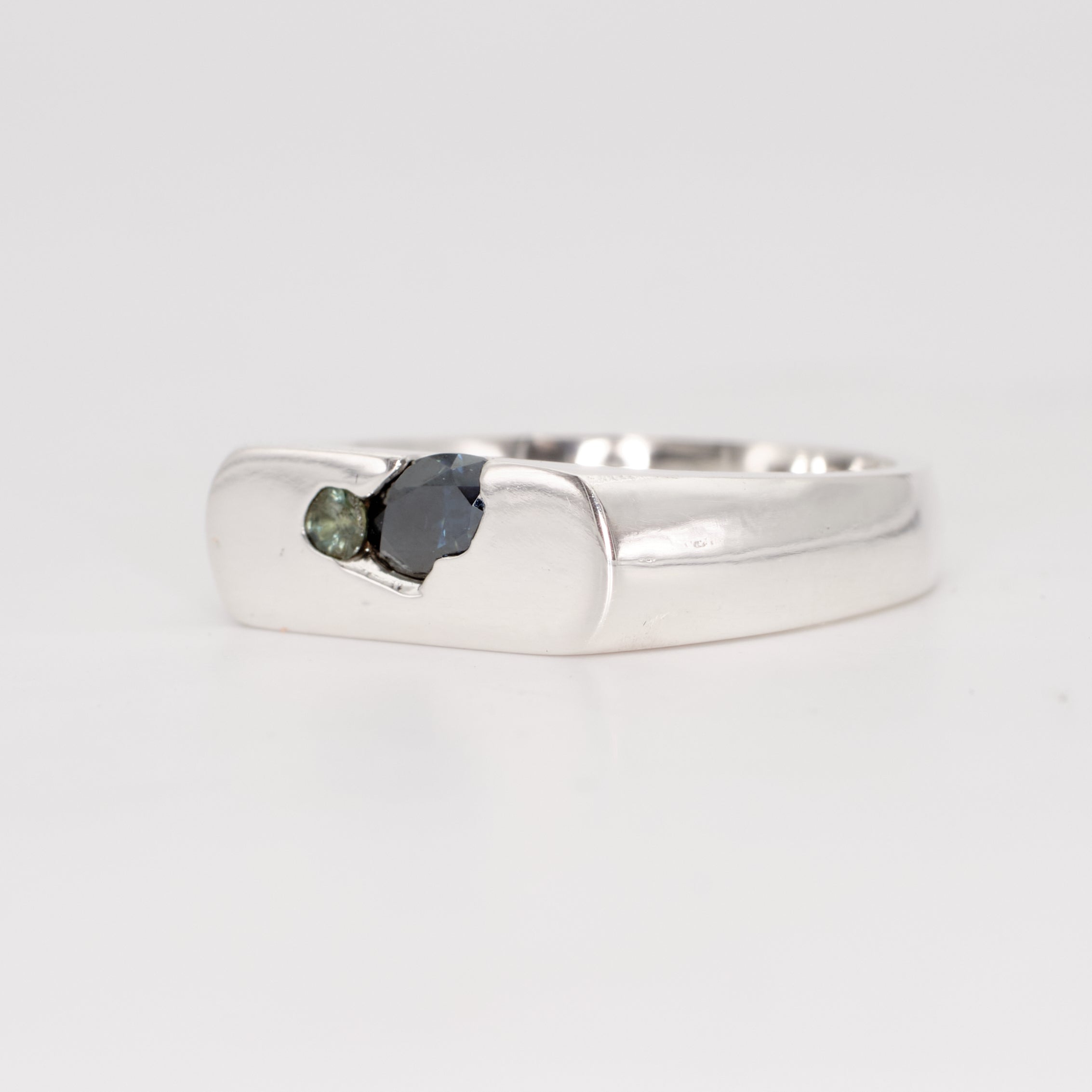 The Kepler – Sterling Silver with Sapphire & Moissanite – EUR 59 | US 8½