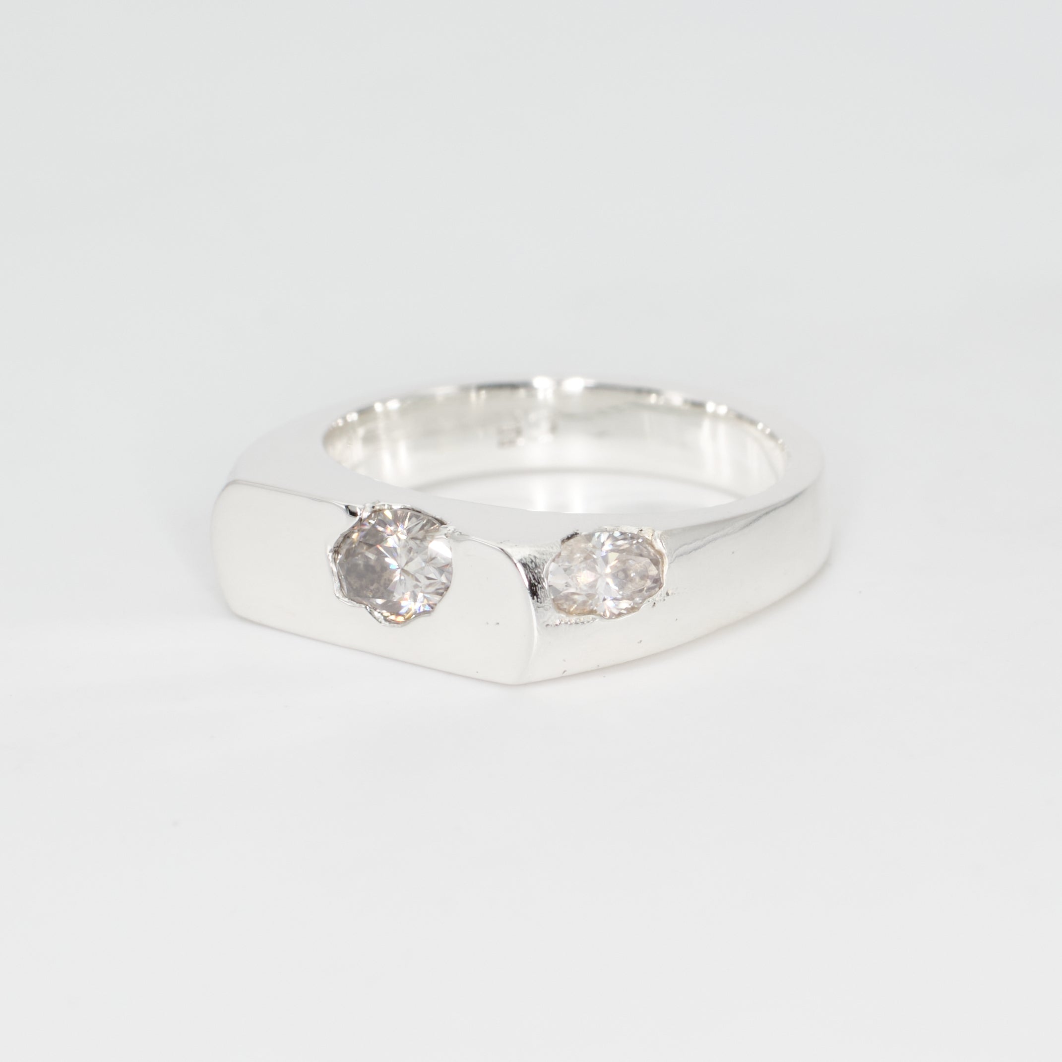 The Kepler – Sterling Silver with Moissanites – EUR 52 | US 6