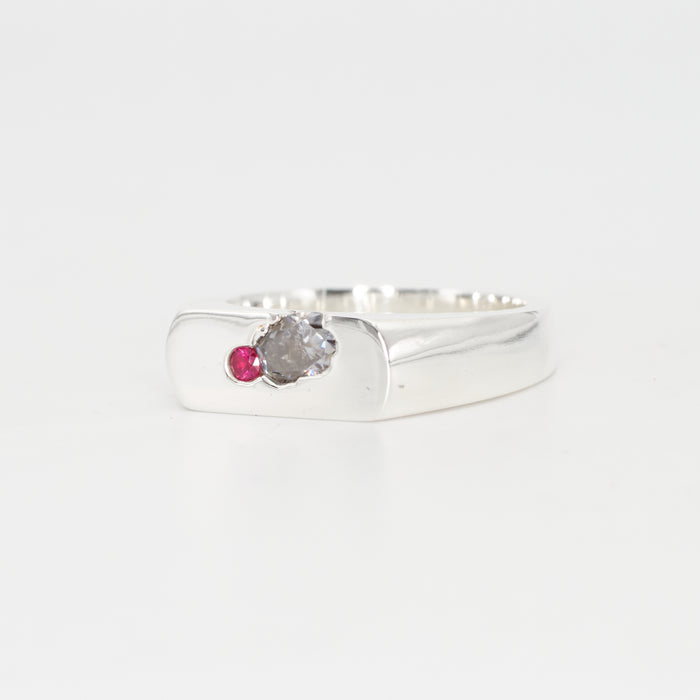 *SALE* The Kepler – Sterling Silver with Ruby and Moissanite – EUR 55 | US 7