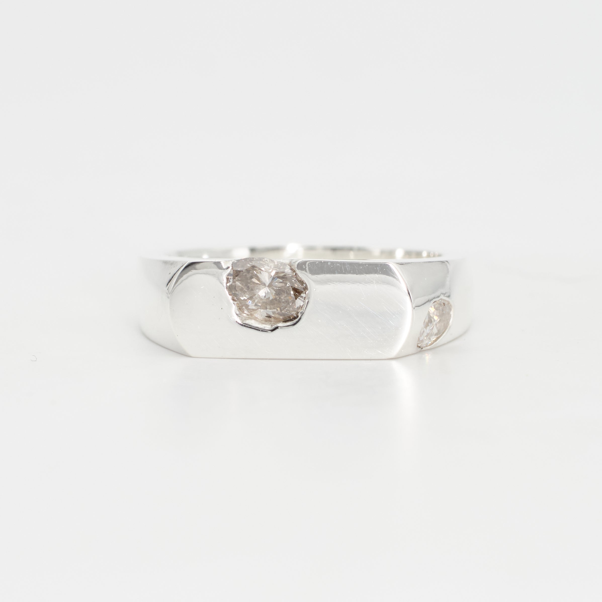 The Kepler – 925 Sterling Silver with Moissanites – EUR 60 | US 9