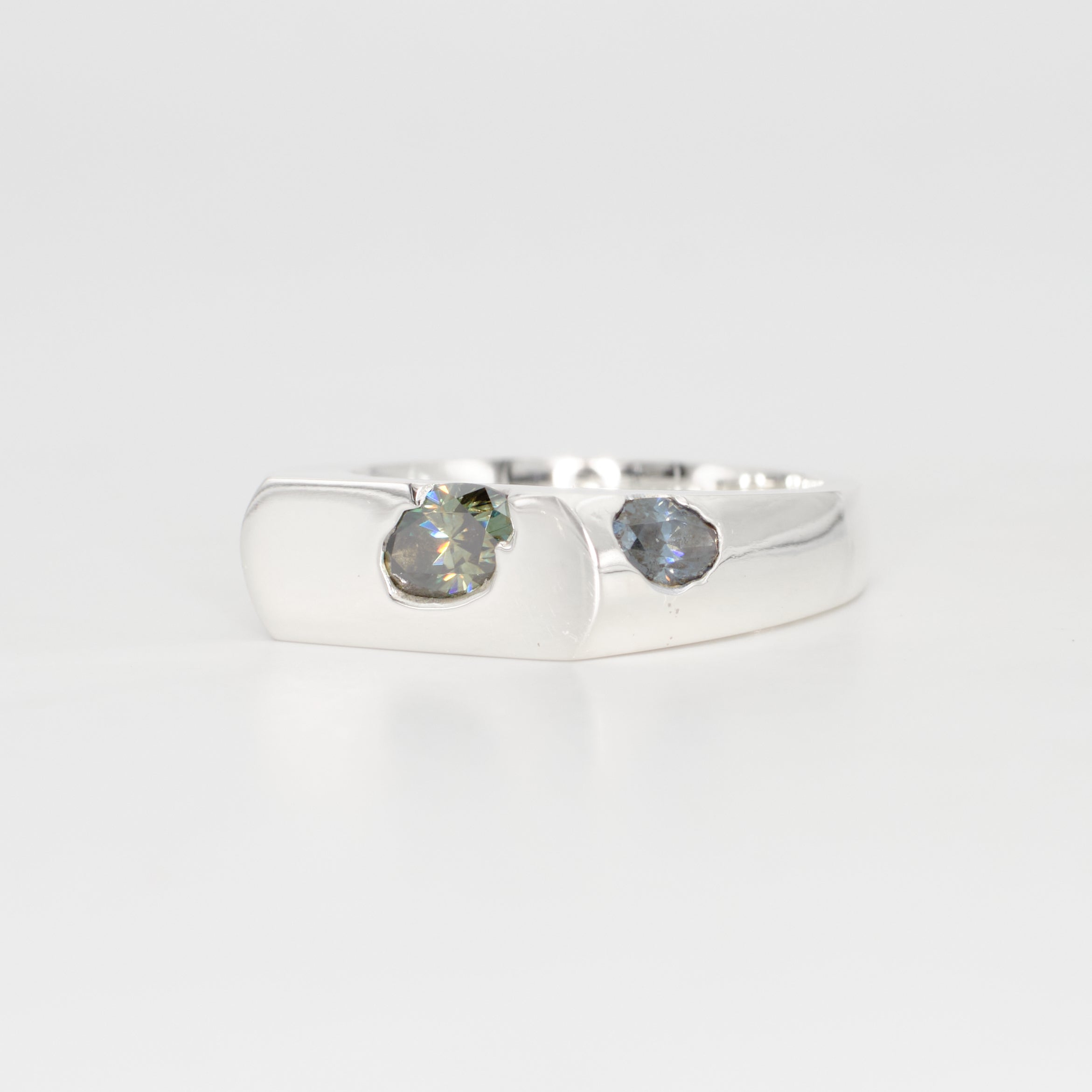 The Kepler – Sterling Silver with Moissanites – EUR 54 | US 6½