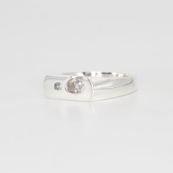 The Kepler – Sterling Silver with Moissanite – EUR 47 | US 4