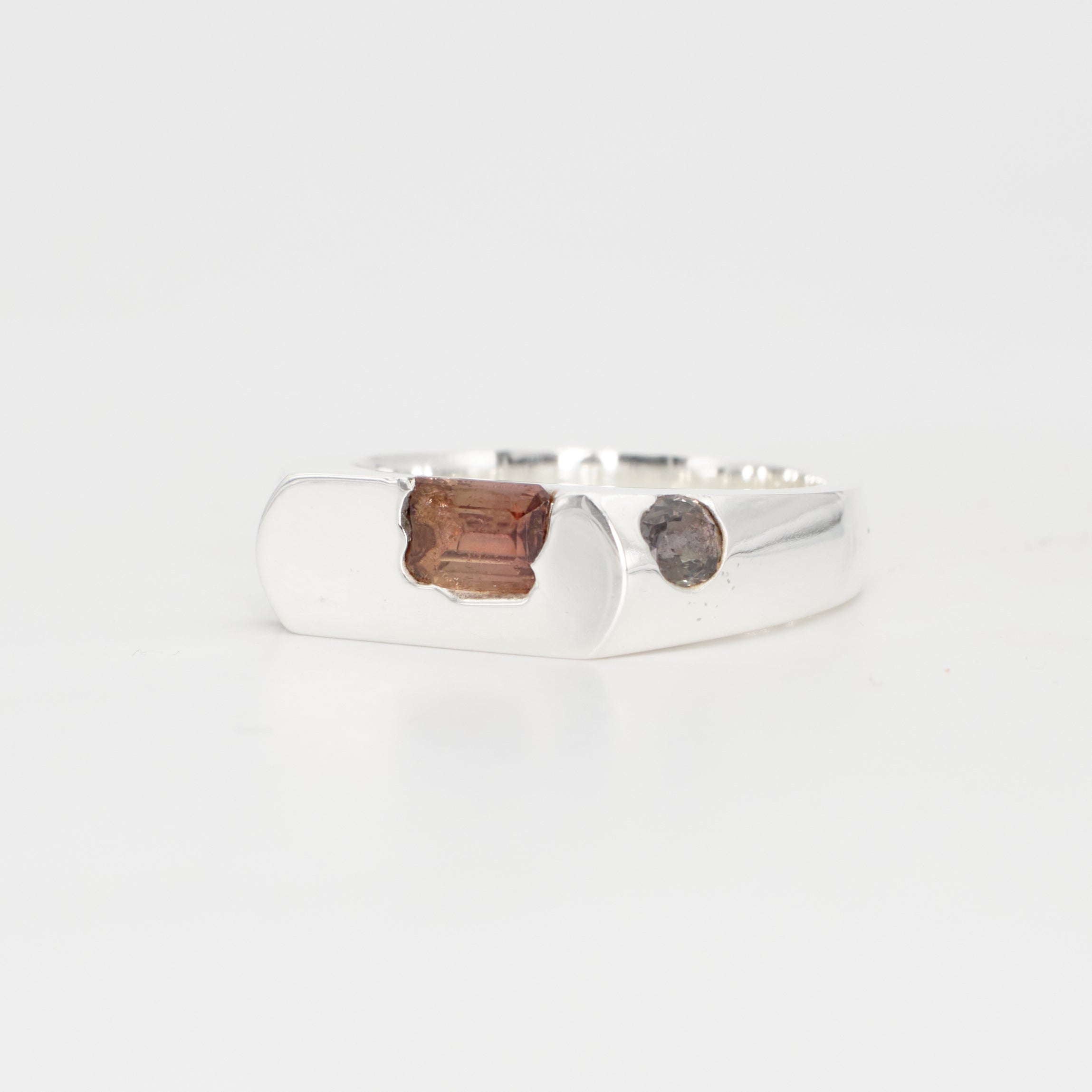 The Kepler – Sterling Silver with natural Sapphires – EUR 57 | US 8