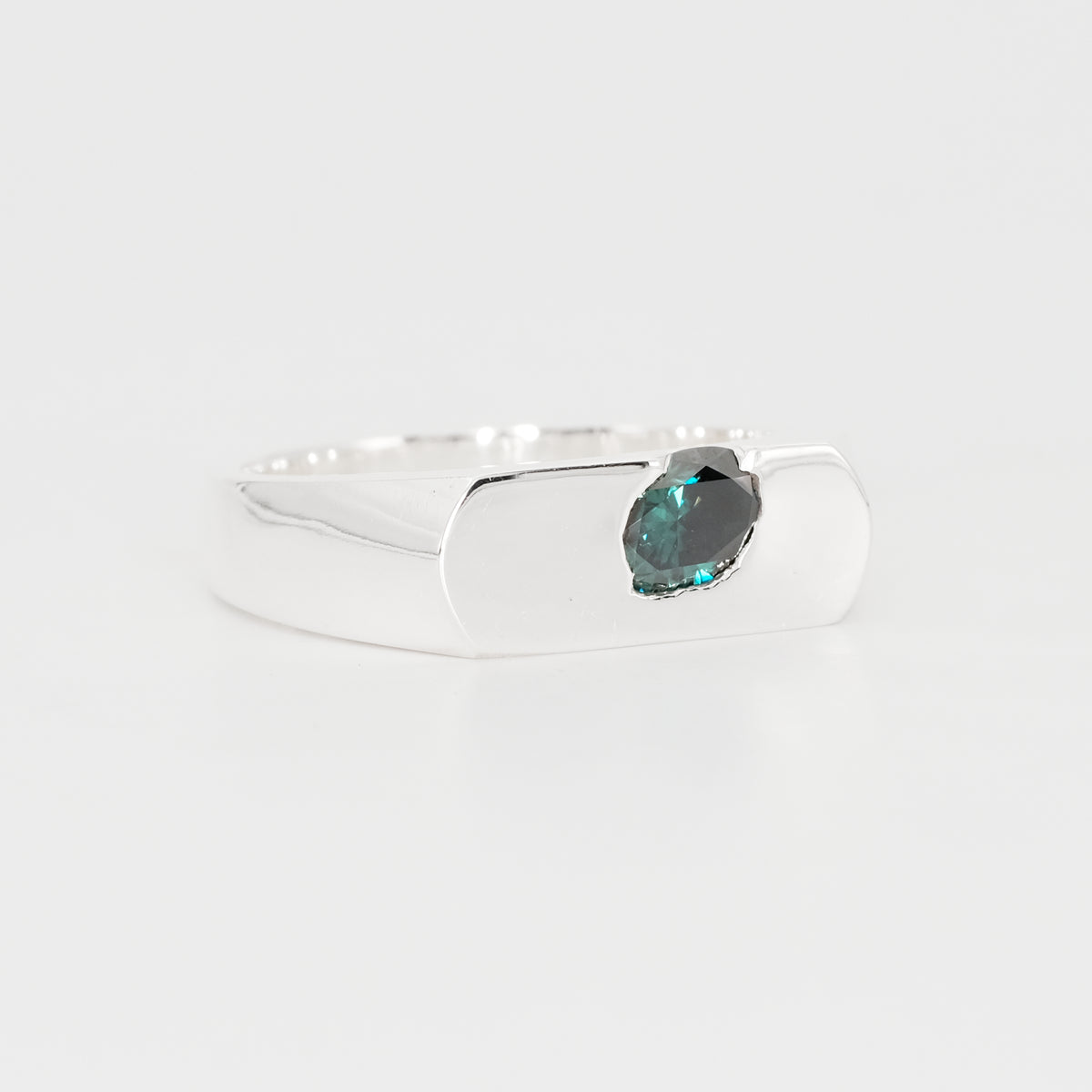 The Kepler – Sterling Silver with Moissanite – EUR 63 | US 10