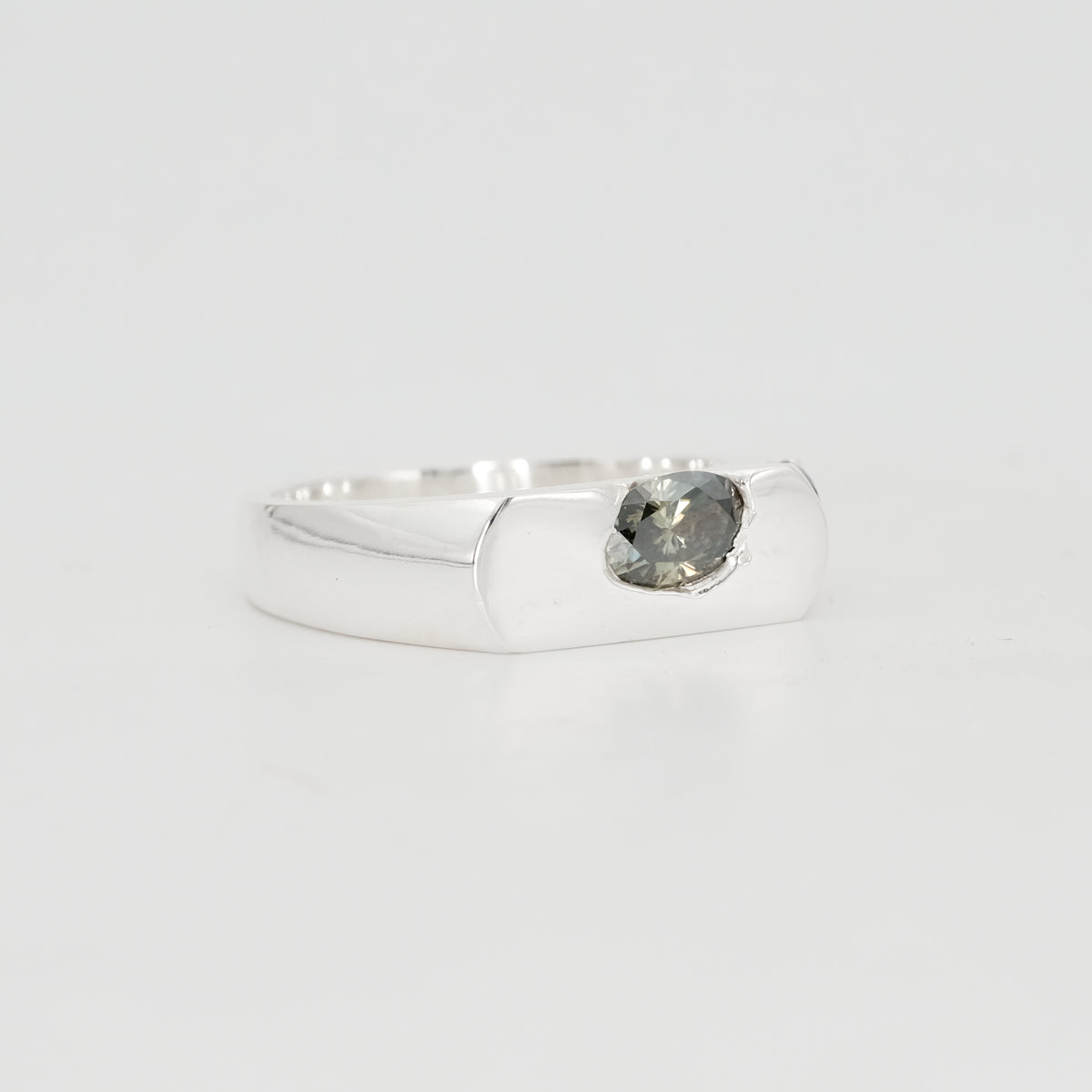 The Kepler – Sterling Silver with Moissanites – EUR 52 | US 6