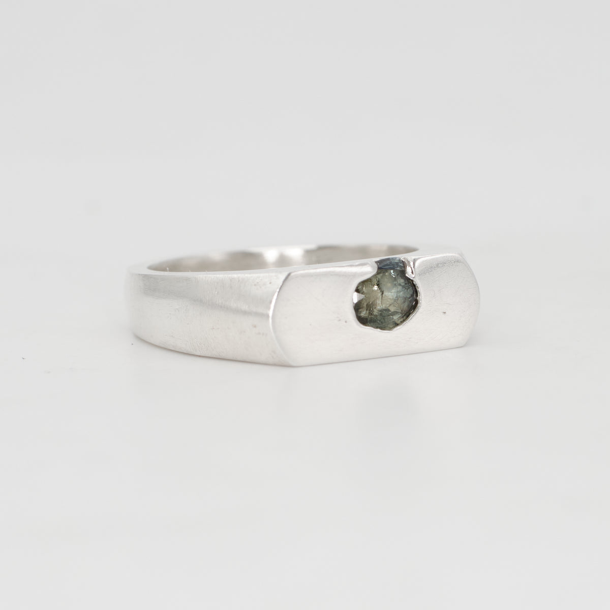 The Kepler – Sterling Silver with Sapphire – EUR 53 | US 6½
