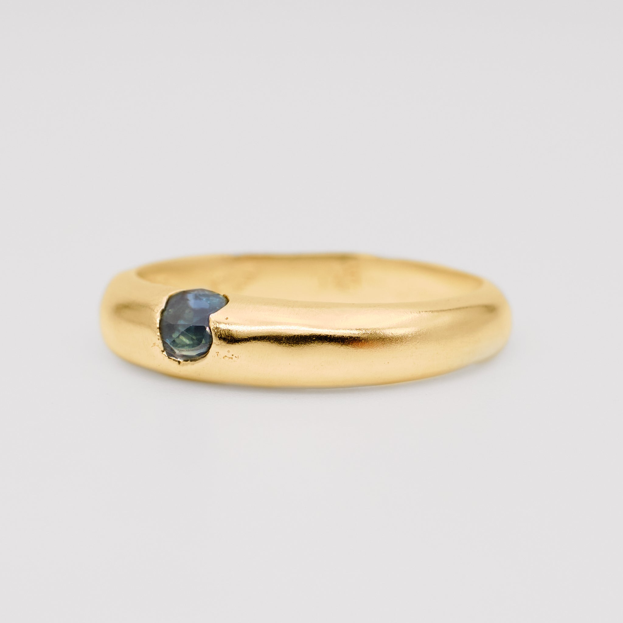 The Orion – Gold plated Sterling Silver with Sapphire – Made to Order in 24h