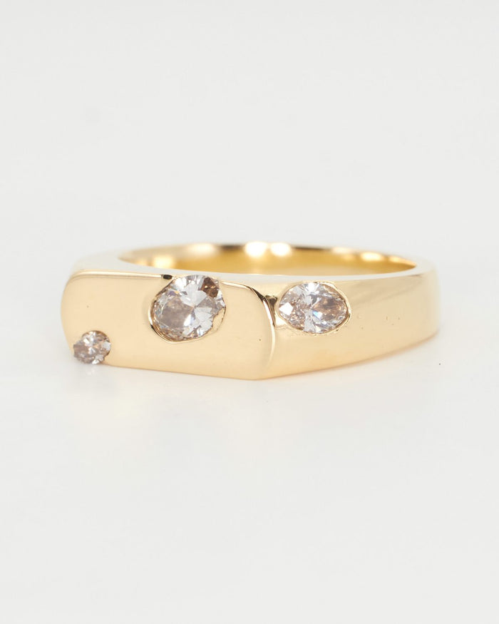 Bespoke ring by Casey Fuchs